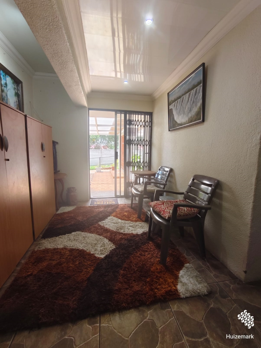 4 Bedroom Property for Sale in Roodia Free State